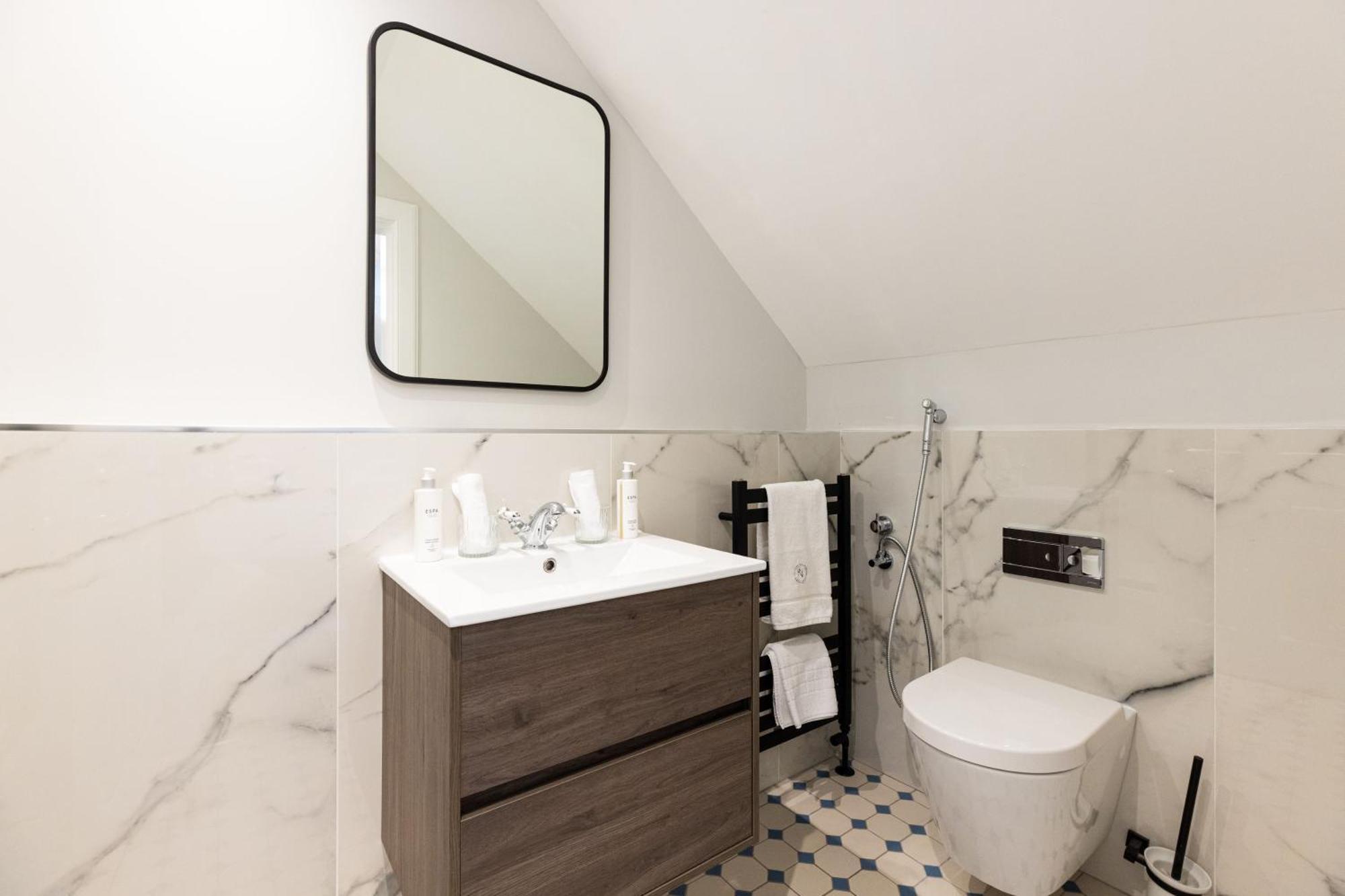 Righ Properties - Luxurious City Centre Three Bedroom Apartment Edimburgo Exterior foto
